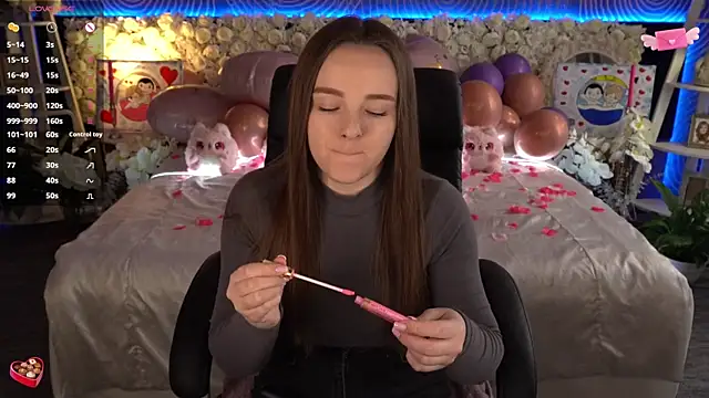 FoxyShy online show from 03-04-26, 06:30