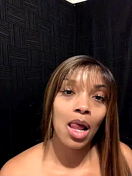 Snapshot of Rakiyahcharms chatting on 09-27-25, 05:40 Rakiyahcharms online show from 09-27-25, 05:40