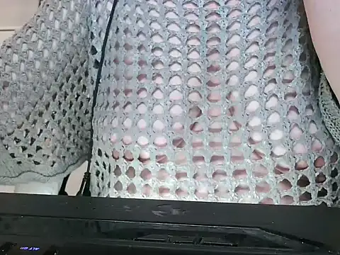 heidi60 online show from 12-09-24, 04:47