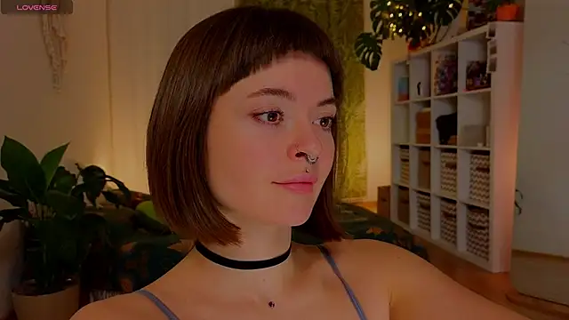 lana sky online show from 03-13-25, 08:32