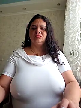 littleRikka online show from 11-05-25, 08:36