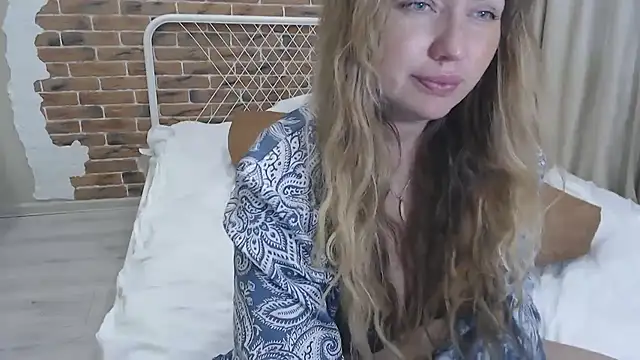 xxkristinaxx online show from 02-12-25, 12:55