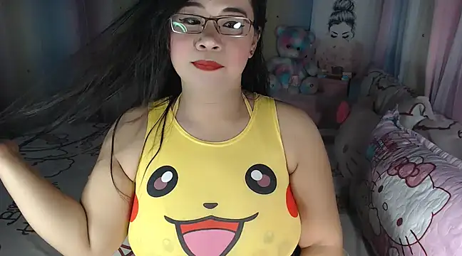 Snapshot of hersheykisses07 chatting on 02-16-25, 08:22 hersheykisses07 online show from 02-16-25, 08:22