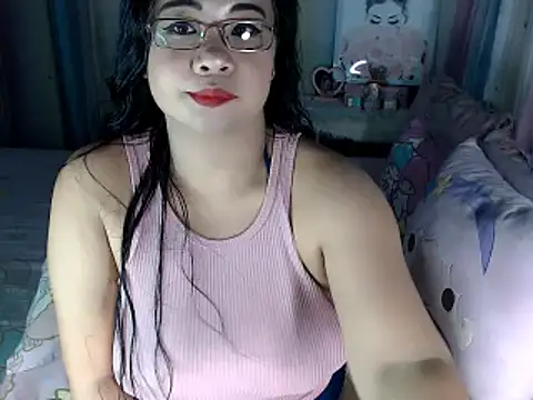 hersheykisses07 online show from 02-26-26, 03:16