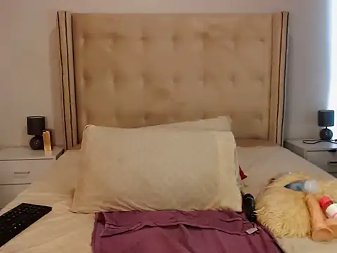 Iminathi20 online show from 10-23-25, 10:58