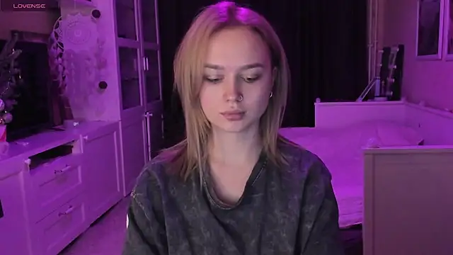 Snapshot of MaryDreaminess chatting on 01-19-25, 08:41 MaryDreaminess online show from 01-19-25, 08:41