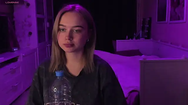 Snapshot of MaryDreaminess chatting on 01-22-25, 08:59 MaryDreaminess online show from 01-22-25, 08:59