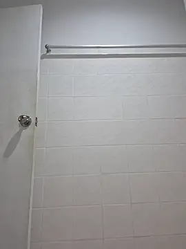 Snapshot of fuckerplayer1 chatting on 12-15-25, 03:38 fuckerplayer1 online show from 12-15-25, 03:38