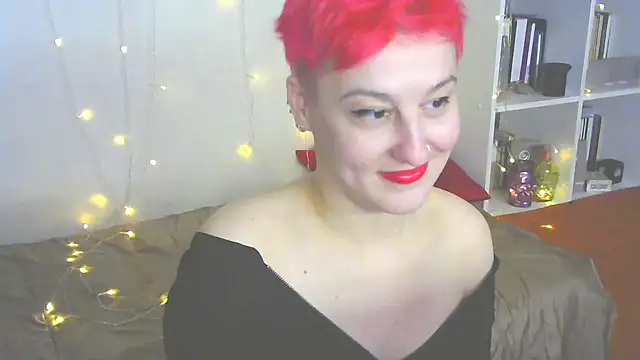 Snapshot of MartaBounty chatting on 02-05-25, 01:15 MartaBounty online show from 02-05-25, 01:15