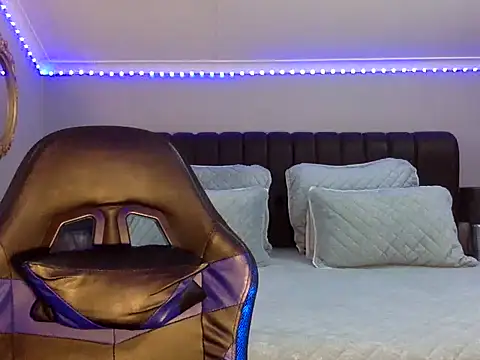 BOOTYBANGER24xx online show from 10-21-25, 03:18