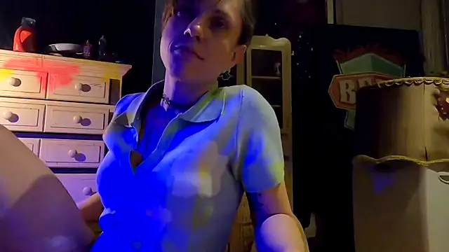 Snapshot of TheDaisyChaos chatting on 03-03-25, 08:16 TheDaisyChaos online show from 03-03-25, 08:16