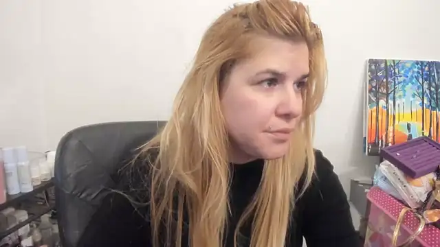 camgirlonline online show from 12-22-25, 08:44