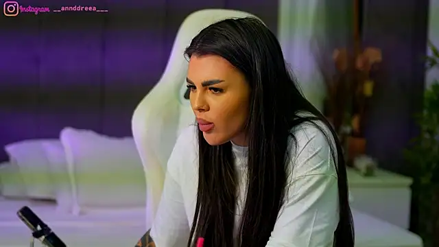 Snapshot of perfectt33n chatting on 10-06-25, 03:31 perfectt33n online show from 10-06-25, 03:31