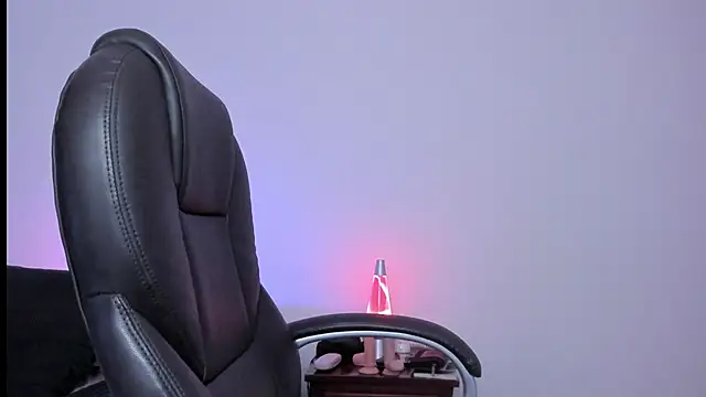 Snapshot of HazelKush chatting on 12-11-24, 11:32 HazelKush online show from 12-11-24, 11:32