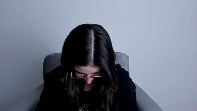 Snapshot of HazelKush chatting on 11-30-25, 09:41 HazelKush online show from 11-30-25, 09:41