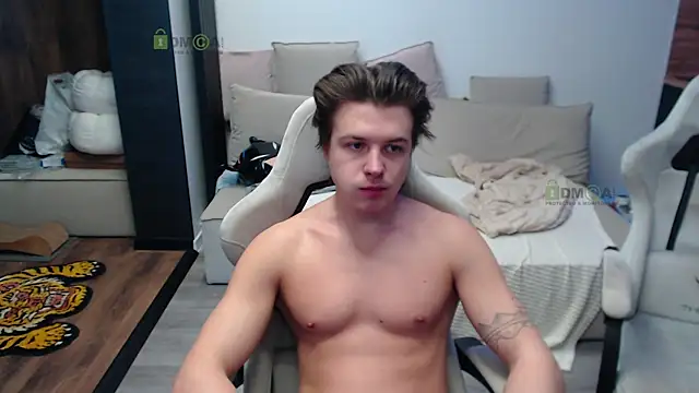 Snapshot of Sunny-Girl1 chatting on 01-13-26, 09:47 Sunny-Girl1 online show from 01-13-26, 09:47