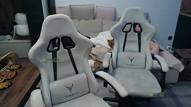 Snapshot of Sunny-Girl1 chatting on 02-05-26, 08:24 Sunny-Girl1 online show from 02-05-26, 08:24