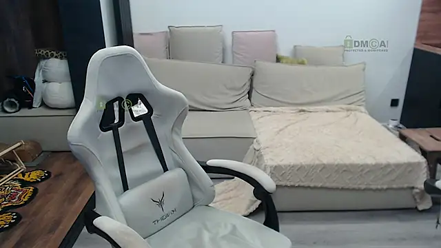 Snapshot of Sunny-Girl1 chatting on 02-16-26, 06:31 Sunny-Girl1 online show from 02-16-26, 06:31