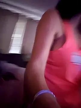 Snapshot of misscectito13 chatting on 10-28-25, 12:41 misscectito13 online show from 10-28-25, 12:41