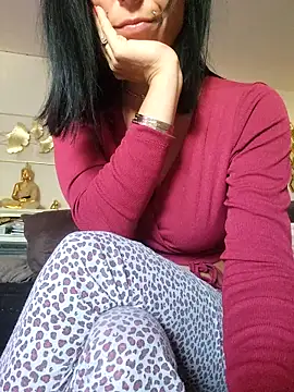 Snapshot of misscectito13 chatting on 11-13-25, 12:15 misscectito13 online show from 11-13-25, 12:15