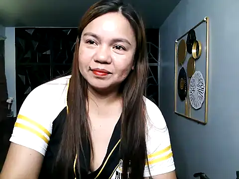 Snapshot of ambersmile chatting on 03-02-25, 09:10 ambersmile online show from 03-02-25, 09:10