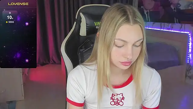 BiMolly online show from 12-12-24, 12:05