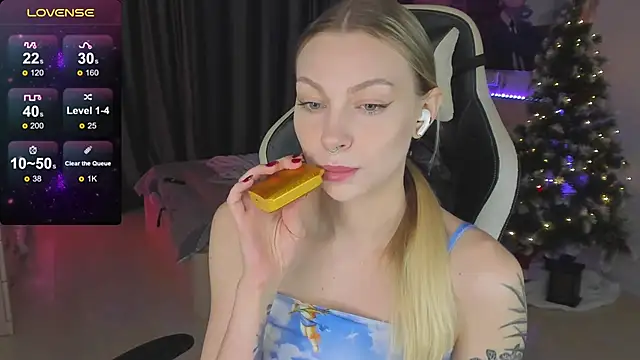 BiMolly online show from 02-10-25, 01:35