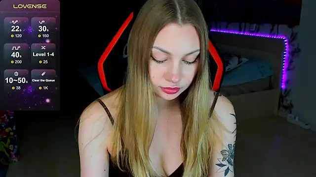 BiMolly online show from 03-17-26, 02:05