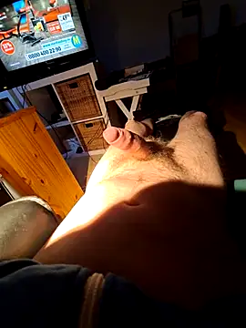 Snapshot of PetePro1989 chatting on 10-28-25, 07:12 PetePro1989 online show from 10-28-25, 07:12