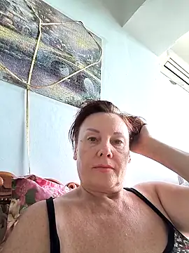  lady red  online show from 09-11-25, 11:54