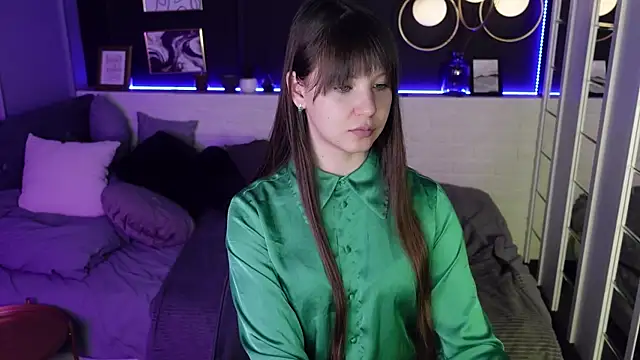 ElizaMild online show from 02-21-25, 04:48