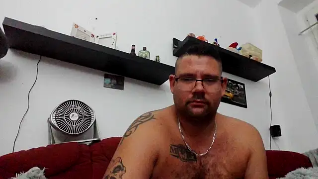 sexykevin17cm online show from 10-03-25, 02:30