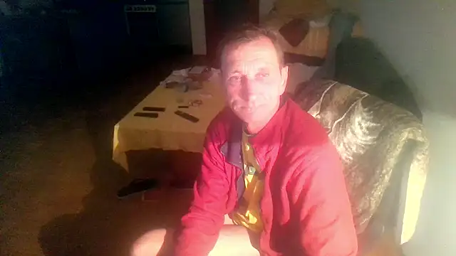 Snapshot of Python43 chatting on 01-25-25, 11:43 Python43 online show from 01-25-25, 11:43