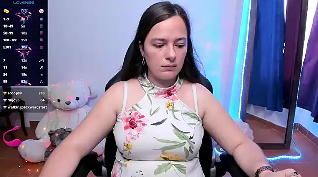 angelaagomez online show from 03-02-25, 06:51