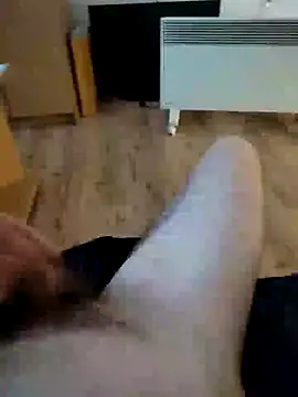 Snapshot of MrNoBoDy000 chatting on 12-29-24, 12:55 MrNoBoDy000 online show from 12-29-24, 12:55