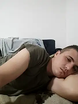 Snapshot of MrNoBoDy000 chatting on 11-17-25, 05:46 MrNoBoDy000 online show from 11-17-25, 05:46