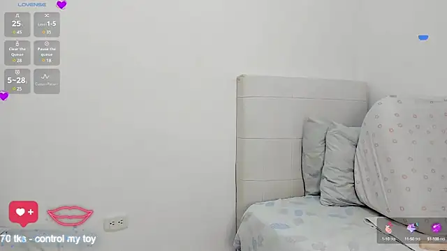 Snapshot of AlexxandraRivera chatting on 02-07-25, 02:50 AlexxandraRivera online show from 02-07-25, 02:50