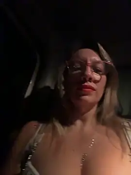 Snapshot of Gatitacarlita chatting on 02-20-26, 07:43 Gatitacarlita online show from 02-20-26, 07:43