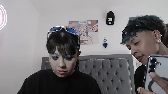 dulce maria x online show from 12-22-24, 03:22