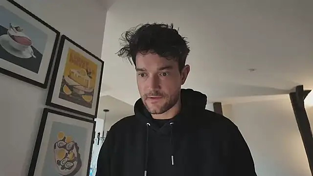 Snapshot of Jayjay1999x chatting on 03-14-25, 06:32 Jayjay1999x online show from 03-14-25, 06:32