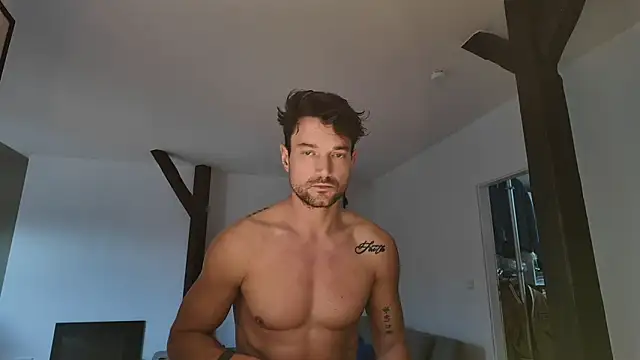 Snapshot of Jayjay1999x chatting on 03-14-25, 03:58 Jayjay1999x online show from 03-14-25, 03:58