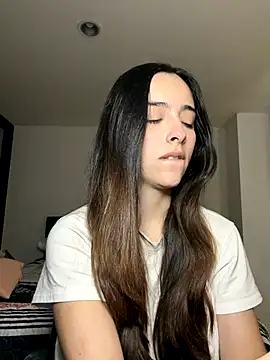 swrennn19 online show from 10-18-25, 02:29