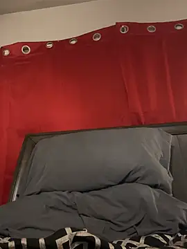 Snapshot of nikkiibabby chatting on 02-14-25, 11:20 nikkiibabby online show from 02-14-25, 11:20