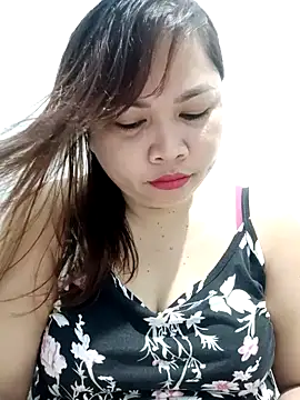 XXLorie 02 online show from 02-11-25, 12:17