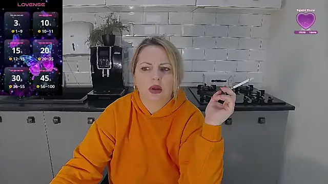 Snapshot of erikaerika chatting on 02-04-26, 08:53 erikaerika online show from 02-04-26, 08:53