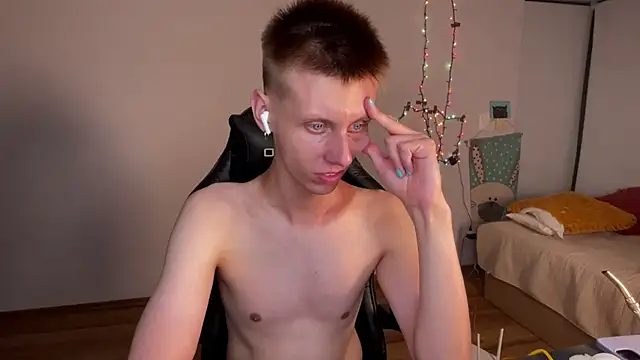 vladdymeow online show from 12-22-24, 02:49