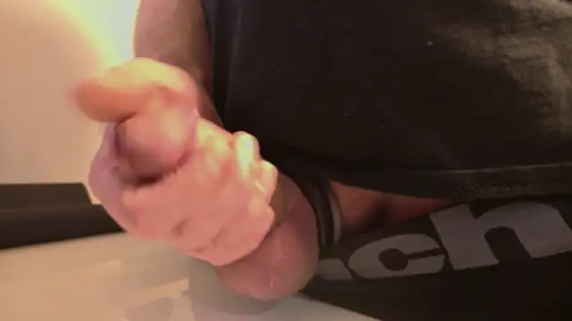 Snapshot of NylonHype chatting on 01-11-26, 10:37 NylonHype online show from 01-11-26, 10:37