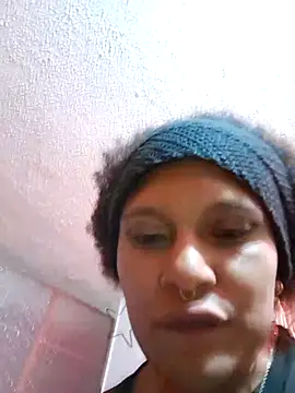 Snapshot of LUNAdeMARTE chatting on 02-24-26, 03:48 LUNAdeMARTE online show from 02-24-26, 03:48