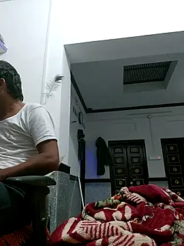 HotBoyOm online show from 11-22-25, 06:29