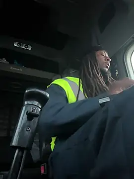 Snapshot of blue5455 chatting on 03-03-25, 12:59 blue5455 online show from 03-03-25, 12:59